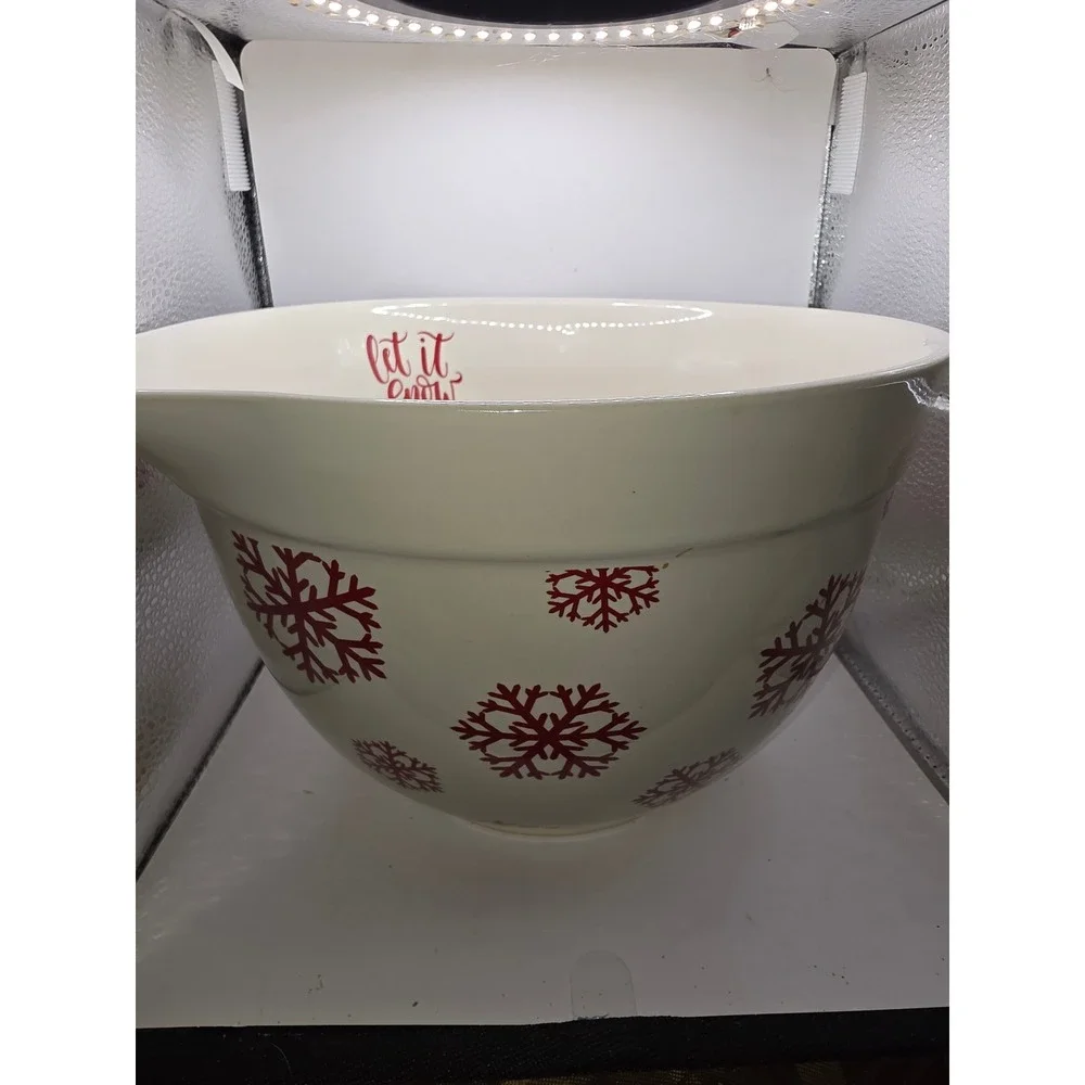 The Bake Shop by Masterclass Let It Snow Snowflake Mixing Bowl with Pour Spout
